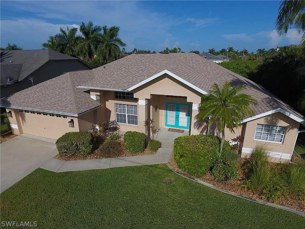 New listing - Villa CShells 3beds/2 baths heated pool home with perfect south-western exposure, Cape Coral