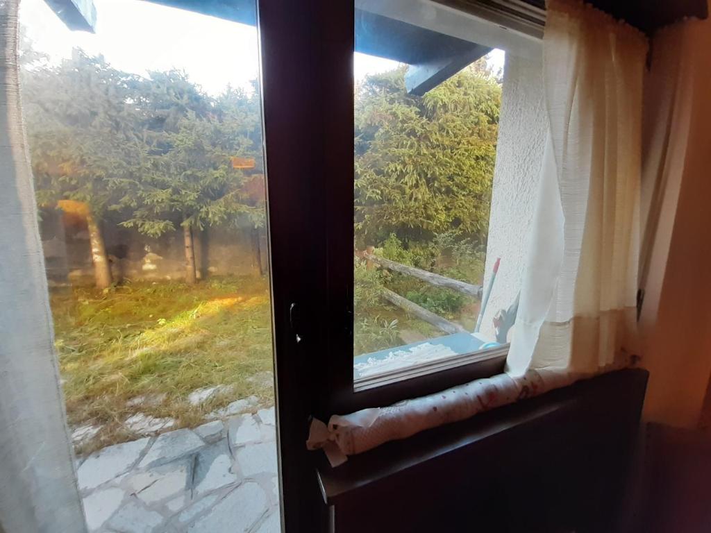 Appartamento affacciato sui campi e piste da sci - 2