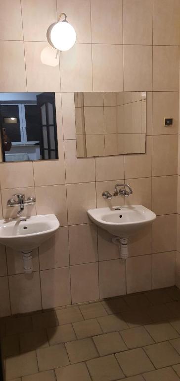 Noclegi pracownicze 5 osób, Tomaszów Mazowiecki