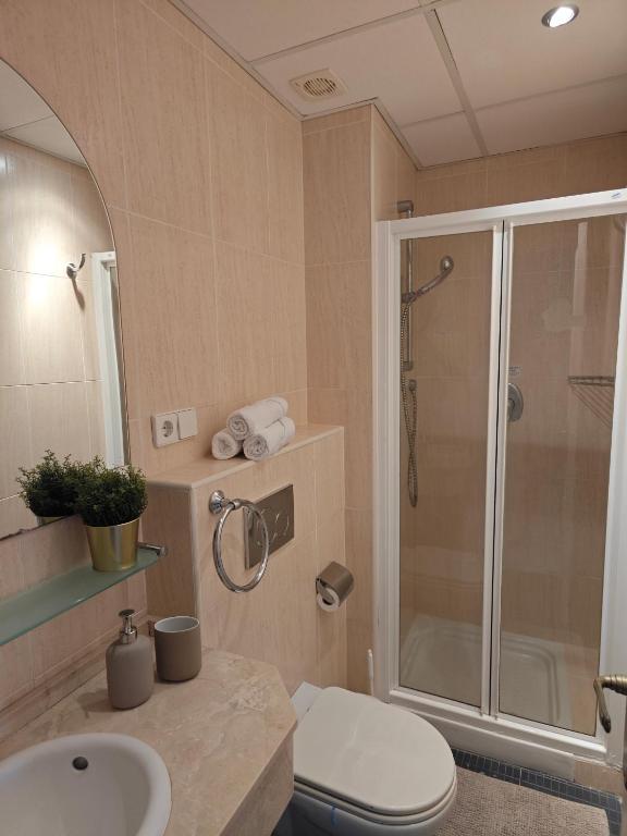 Riviera Serenity Escape - Sea View - 2