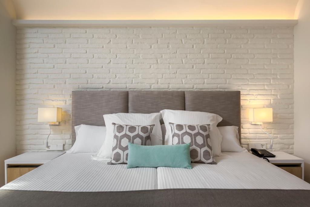 AluaSoul Orotava Valley - Adults Only — Hotel rooms in Puerto de la Cruz, Canary Islands