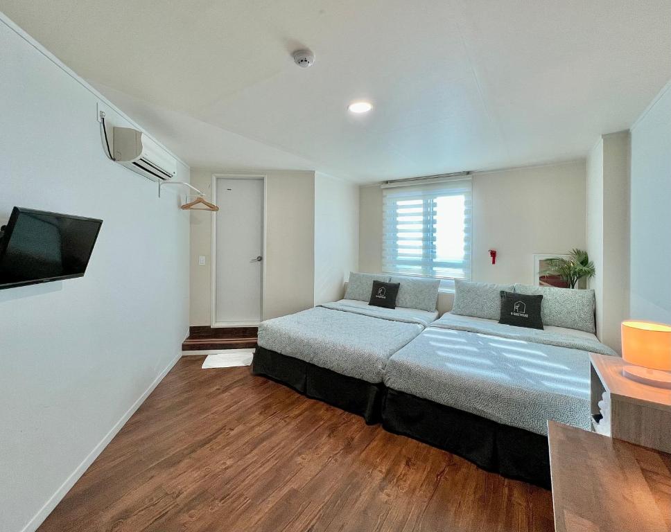 Seoul Grand ﻿Hostel EWHA Univ.