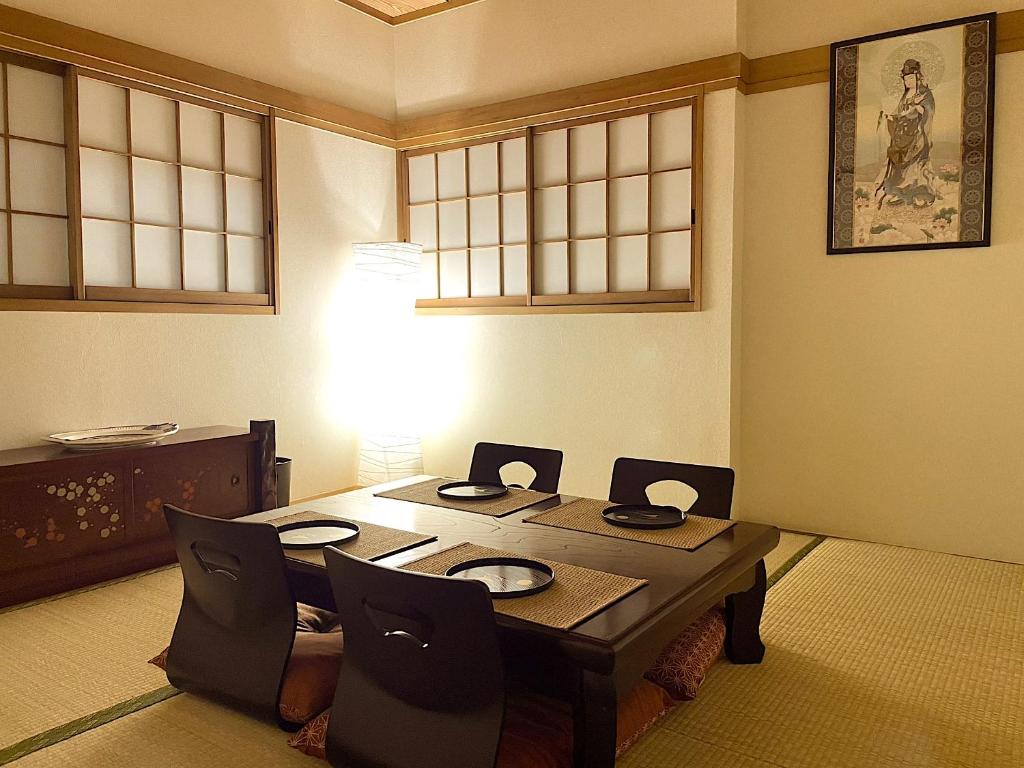 Tatami house Skytree view Asakusa line, Tokio