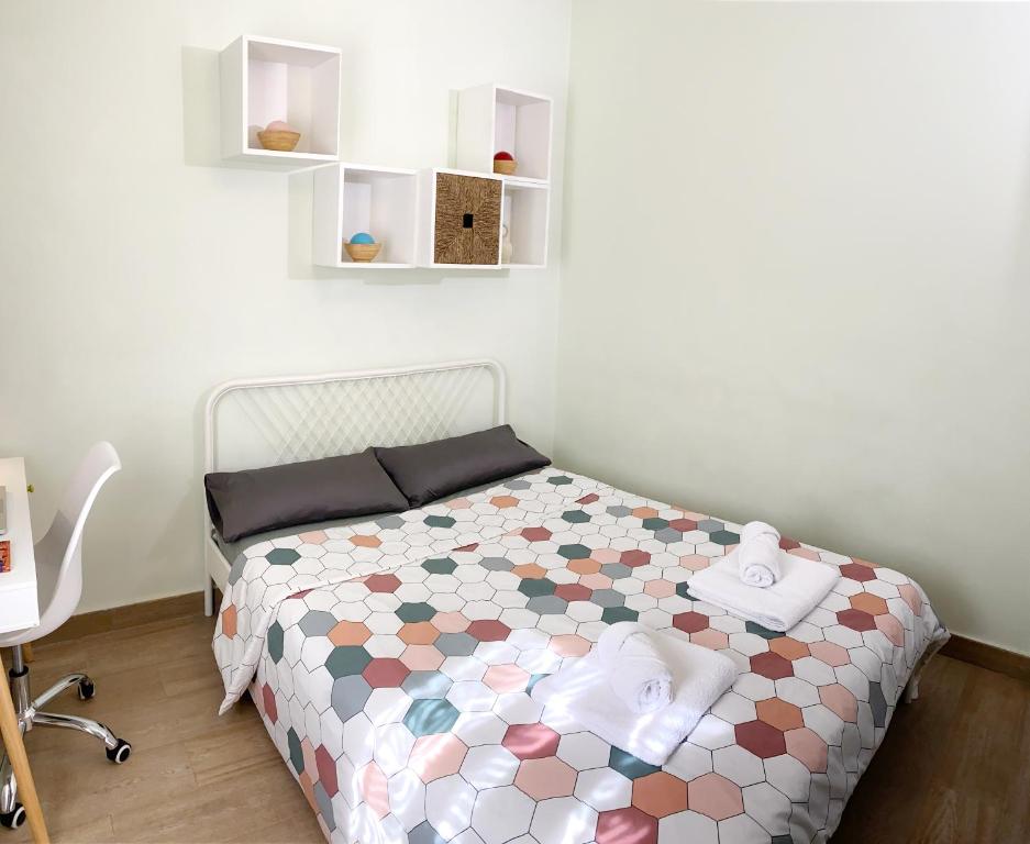 Cómoda Habitación Doble cerca de los lugares emblemáticos de Madrid - 3