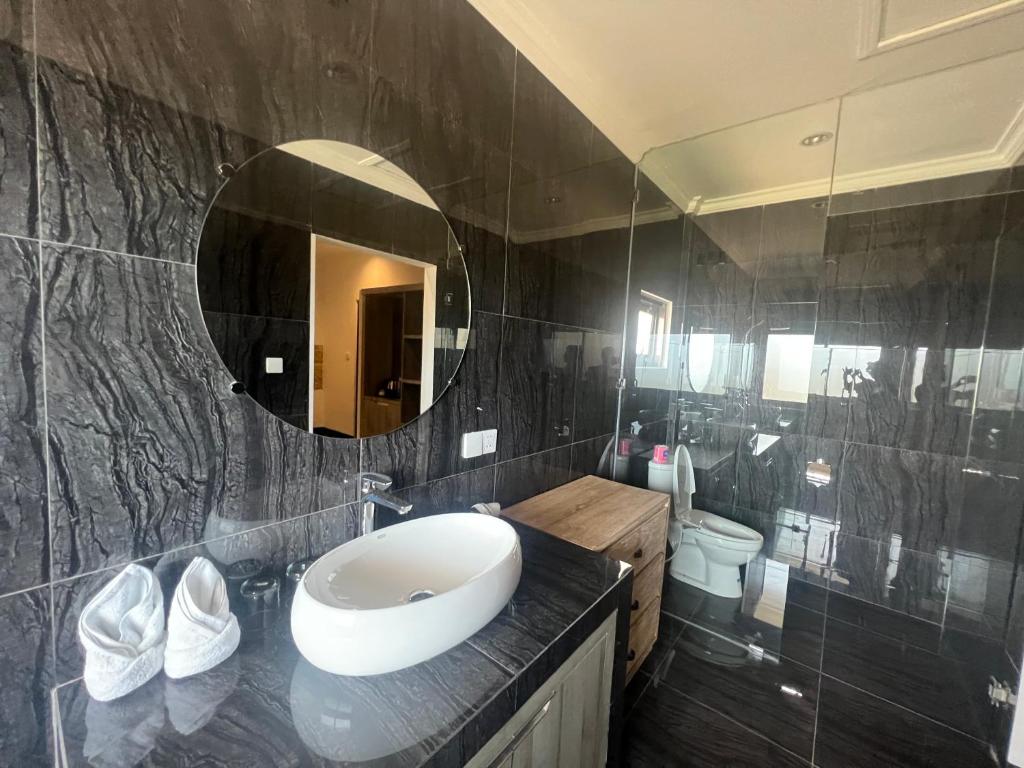 Well-appointed bathrooms