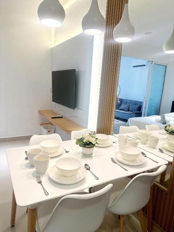 The Shore Kota Kinabalu City Centre by LW Suites