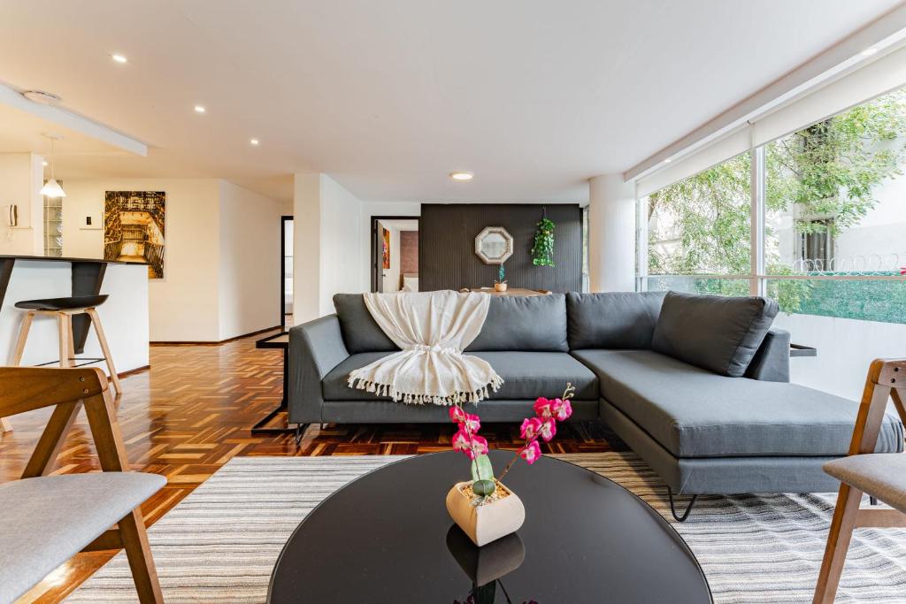 Parques Condesa Apartments by VH - 4