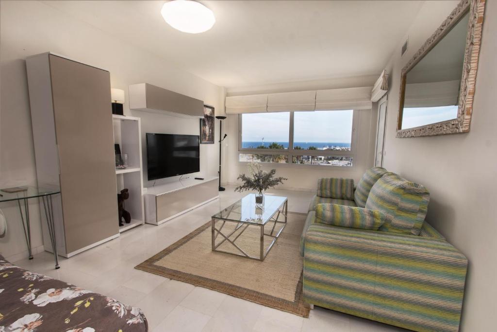 Primera linea de playa En Puerto Banús - 5