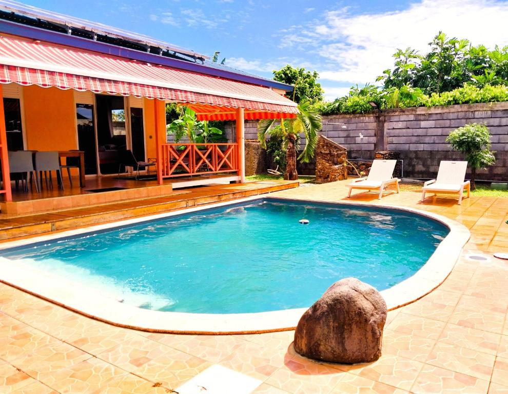 TAHITI - Lihei Pool House, Faaa
