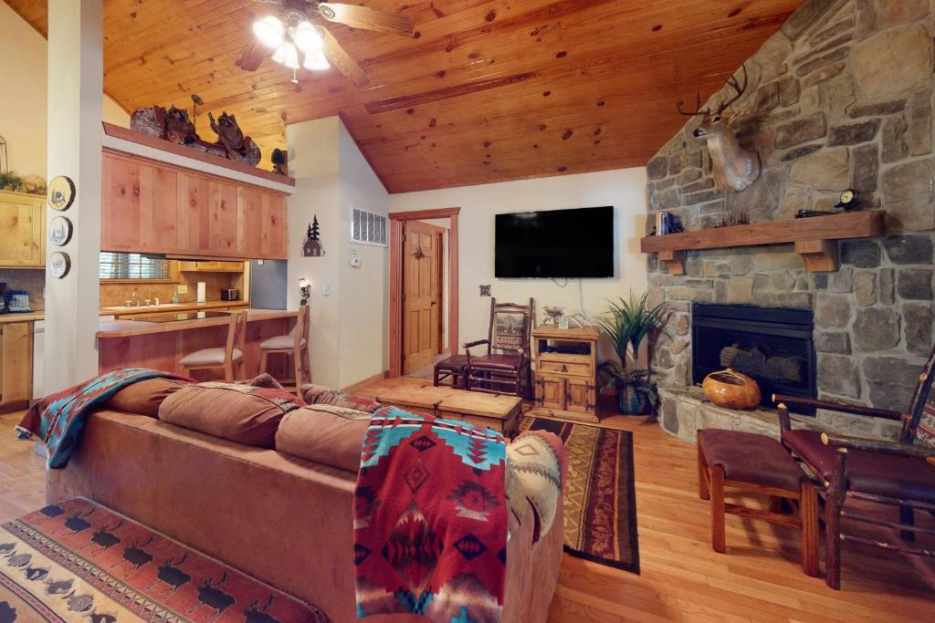 Rest Haven, Branson West