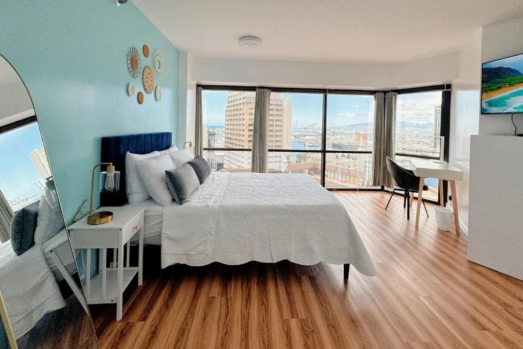 1BR Ocean Sunset View With Parking, hotel in Honolulu