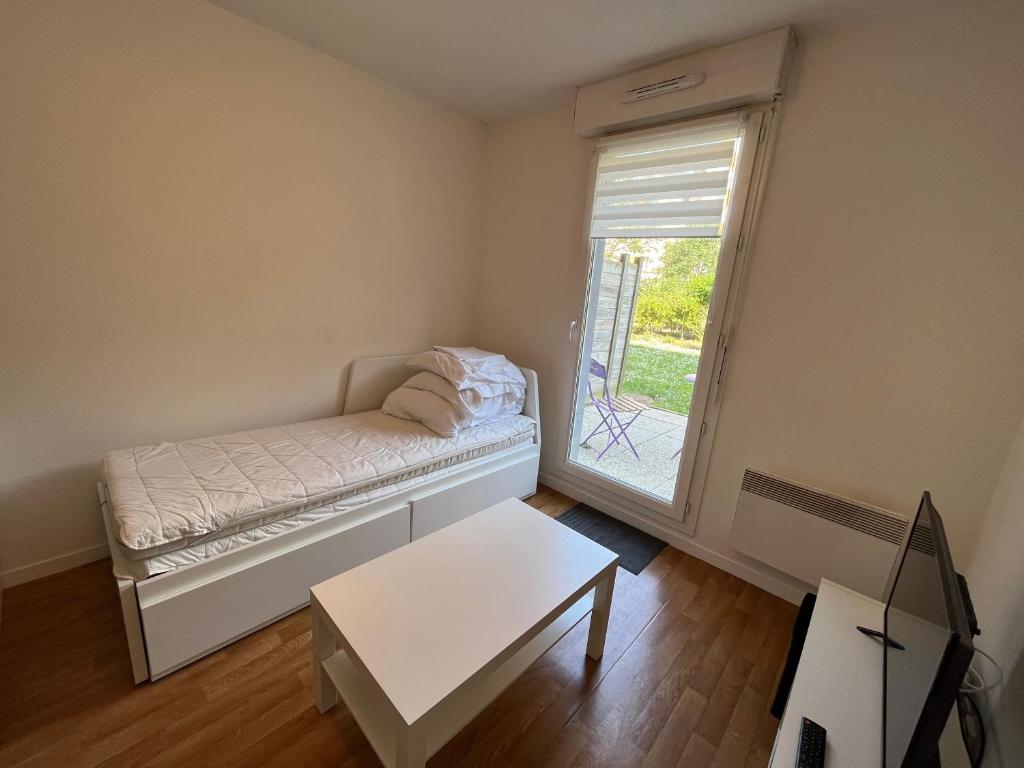 Acajou, Studio avec terrasse et parking privé - 3