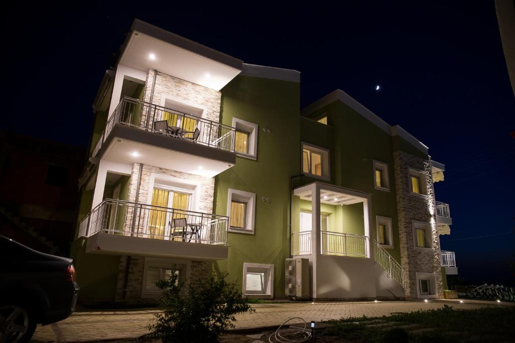 Eco Green Living photo