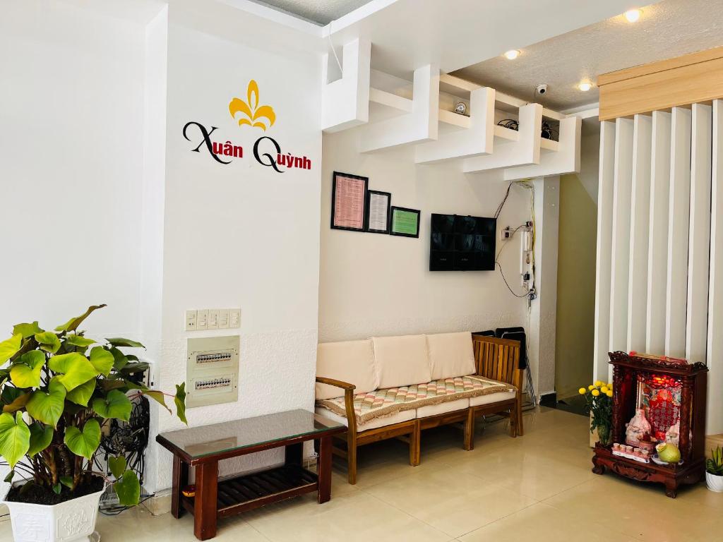 Xuan Quynh Hotel