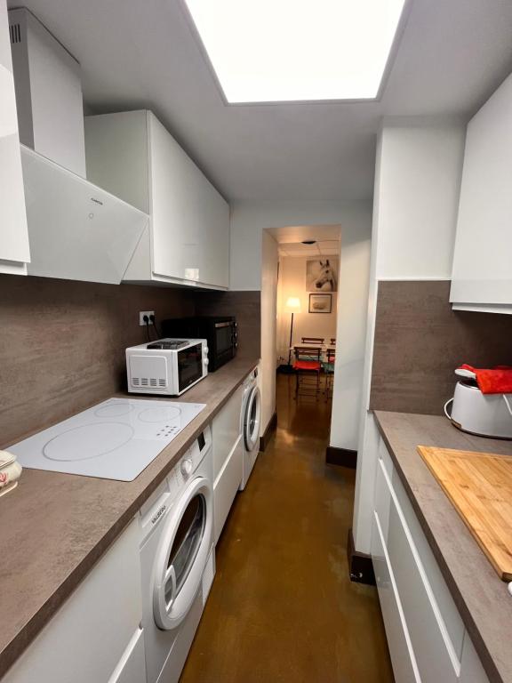 Studio indépendant, patio, intra-muros , clim, parking - 4