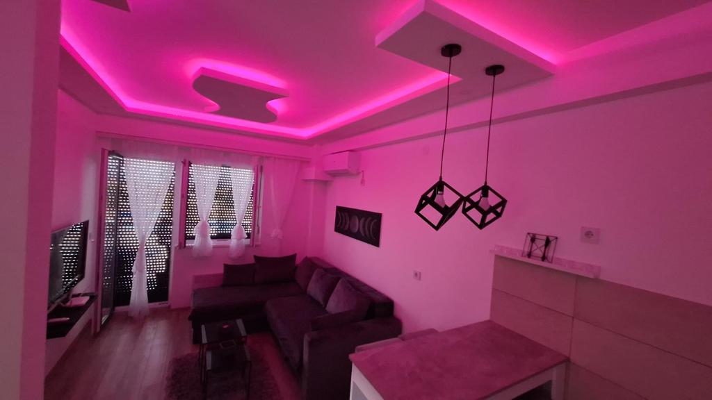 Aqua Panoramic Apartments - 3