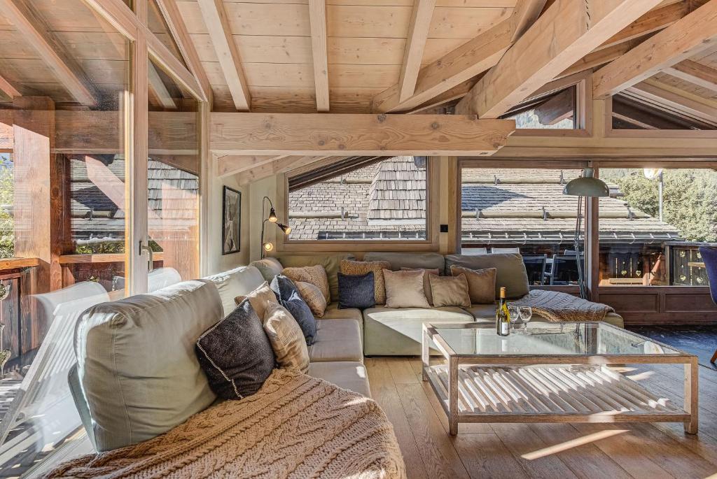 Chalet d'Olivier, Alpes Agency, Les Praz, Chamonix, Sleeps 8 - 5