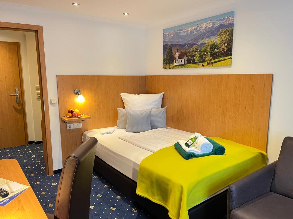 Hotel Post - regionales großes Frühstücksbuffet - auch GF & LF - 4