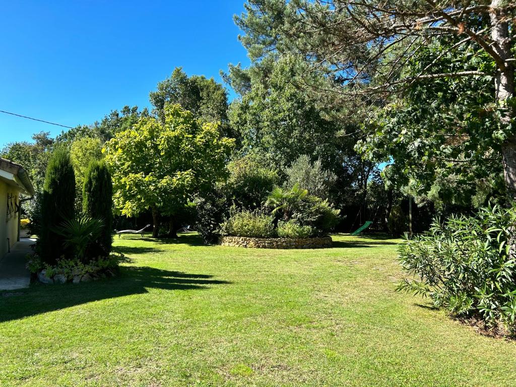 Villa au milieu des pins climatisée - 4