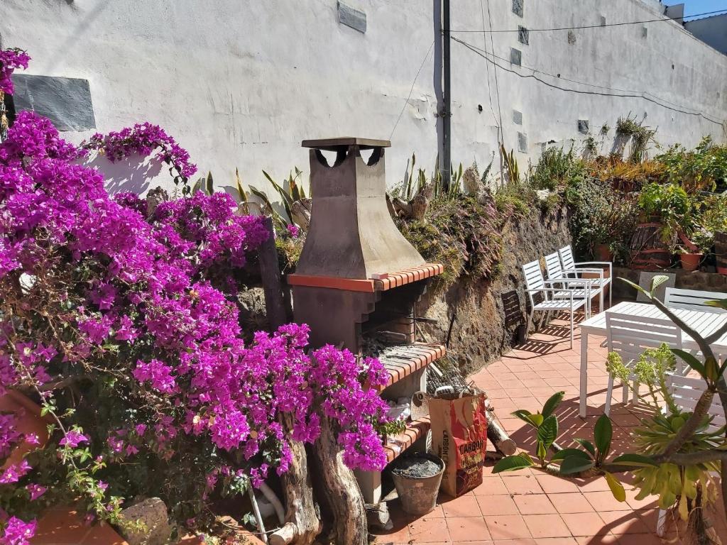 Remarkable 4-Bed Villa - 3