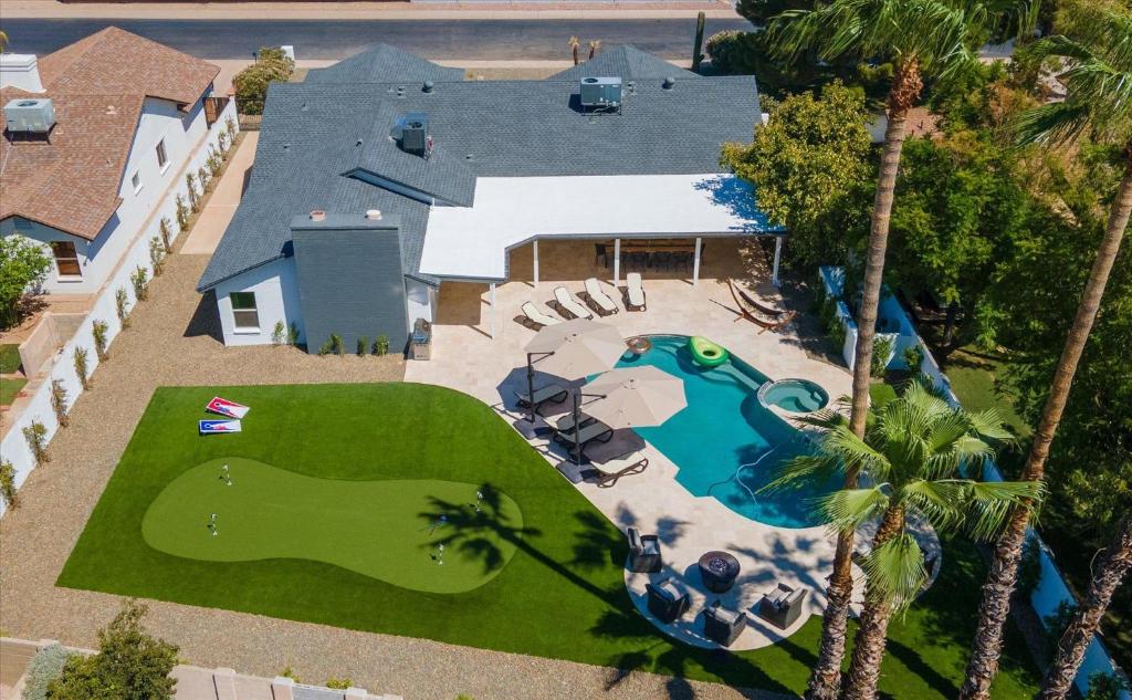 The Twilight Tropics, Phoenix