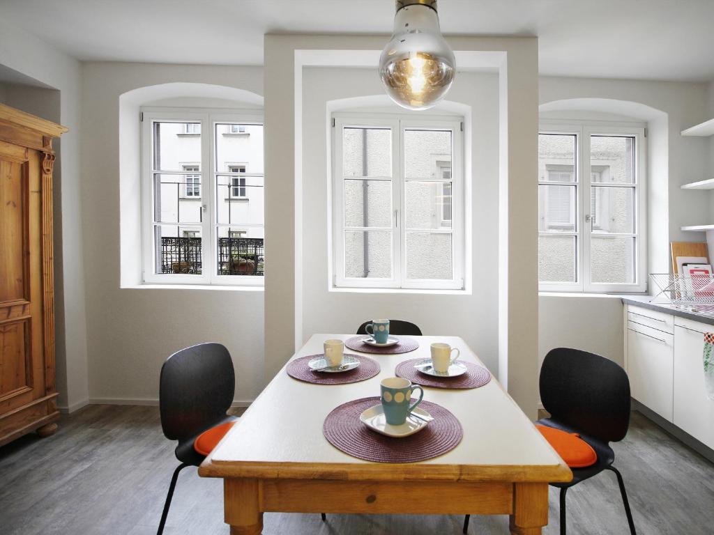 Ferienwohnung Mudita - hochwertig sanierter Altbau mit Wohnküche auf der Insel - 3