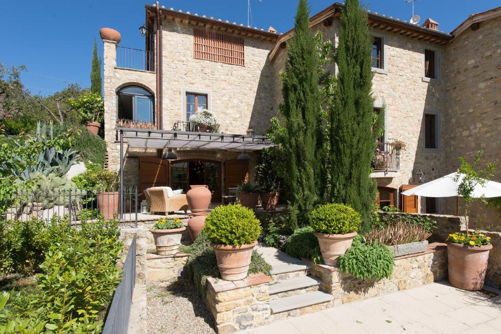 Villa Nova by PosarelliVillas — Hotel in Castelnuovo Berardenga