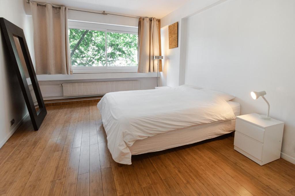 Spacious flat 64m2 close to Eiffel Tower - 2