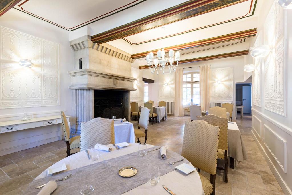 ムーラン デ ヴィラング ホテル (Moulin de Vernegues Hotel) レストラン