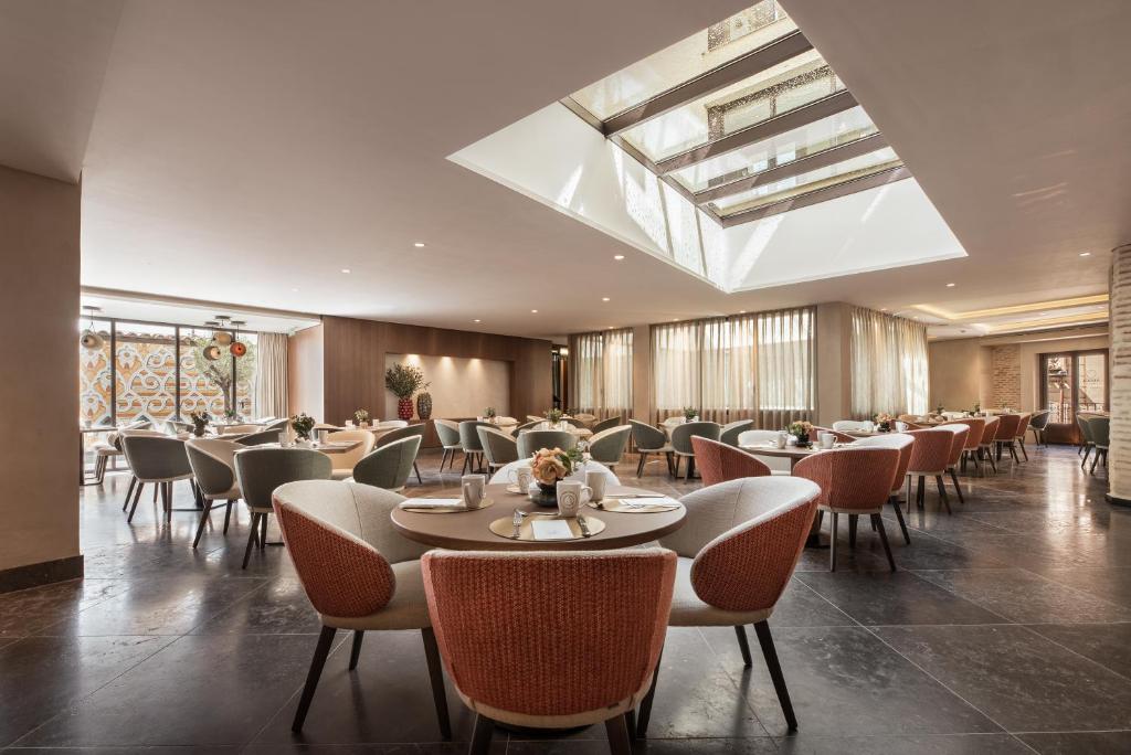 Bar/lounge, Aurea Toledo by Eurostars Hotel company in Toledo