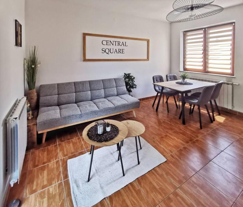 Apartman Central Square, Gospić