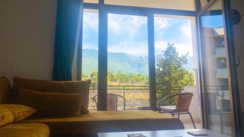 Smart Lugano Apartment, Tirana