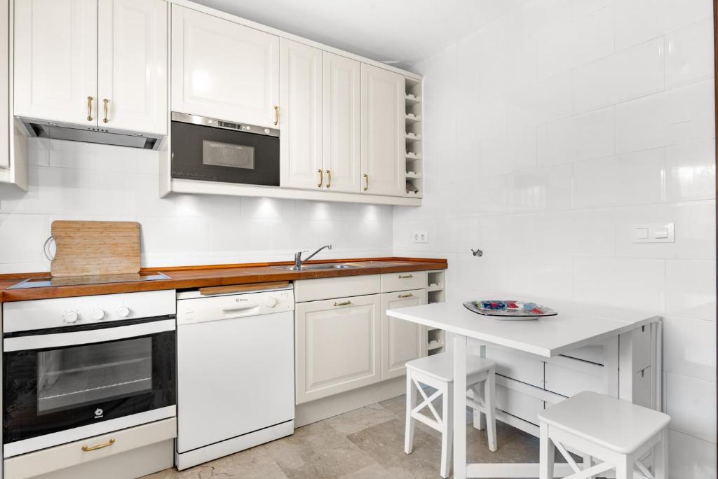 Lovely penthouse by Costarentals - Ref M15 - 4