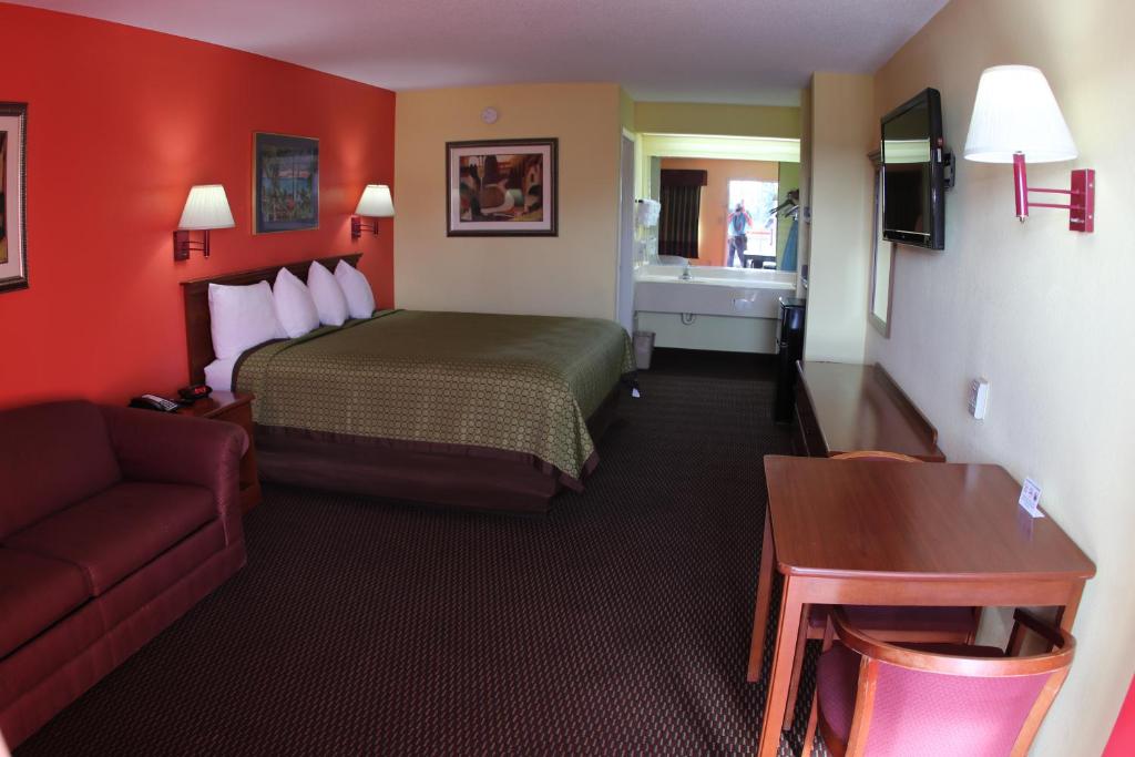 FairBridge Inn and Suites Hawkinsville