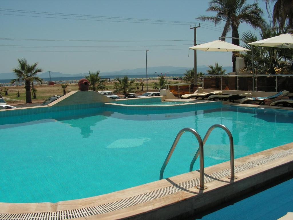 Amphora Hotel photo