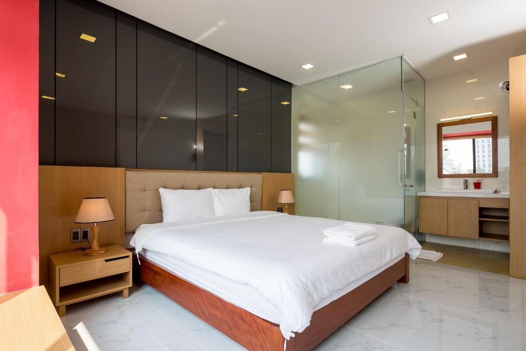 Charming Luxury Beach Villa Da Nang