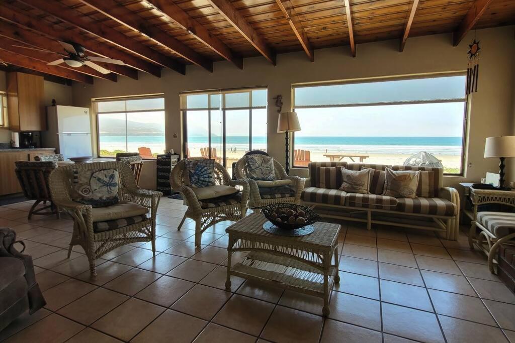 CASA MARBELLA 4BR 2BA Private Beach-Front Home - 4