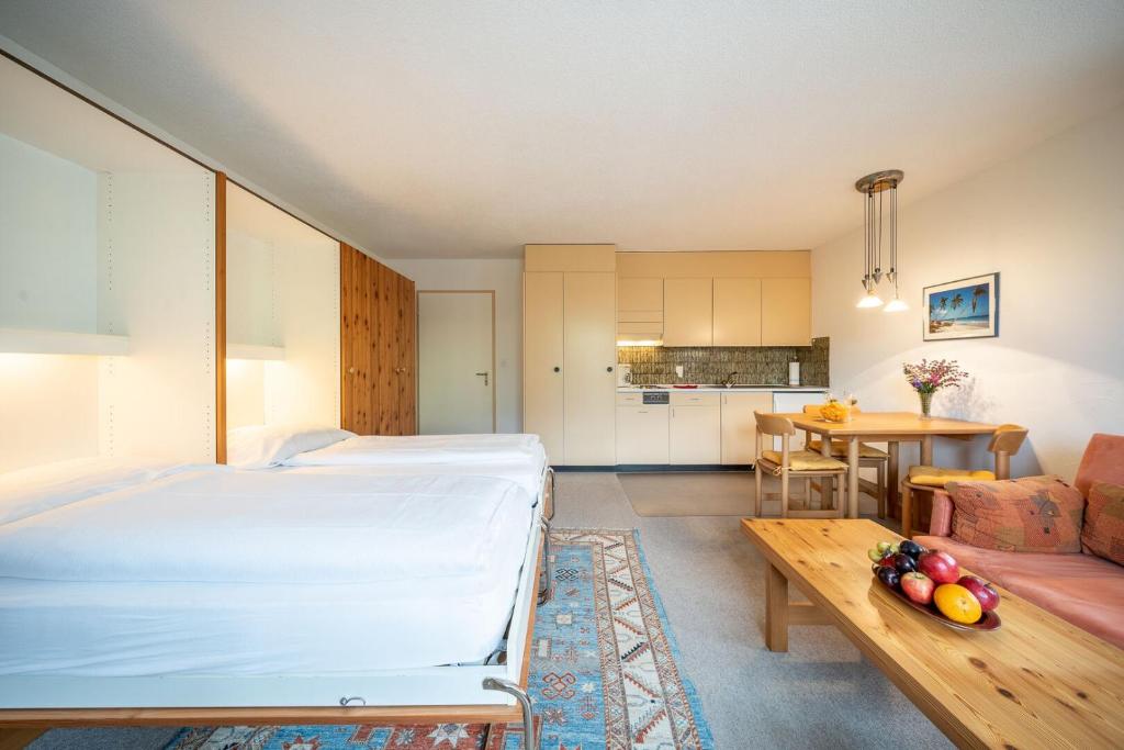 3306 Charmante 1,5-Zimmer-Wohnung mit Talblick - 5