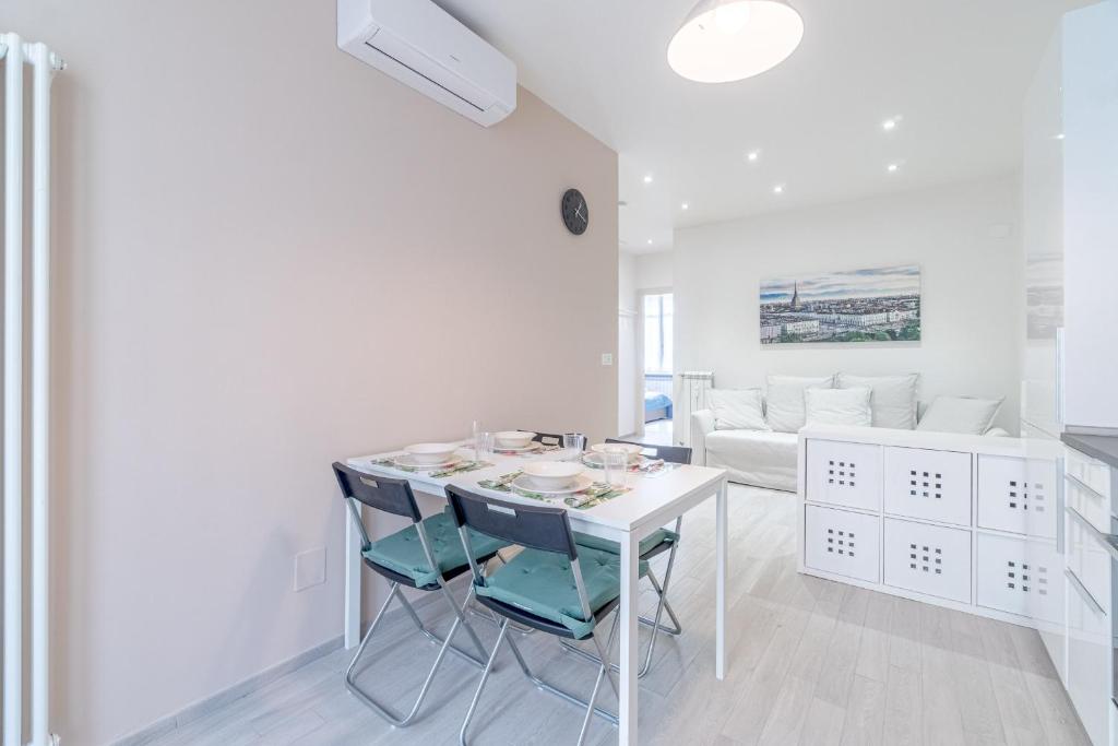 GuestHost - Crocetta District! Bright & Roomy Apartment - 4