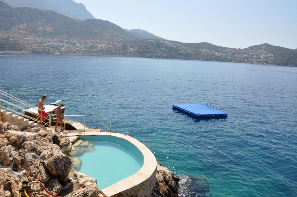 Caretta Hotel photo
