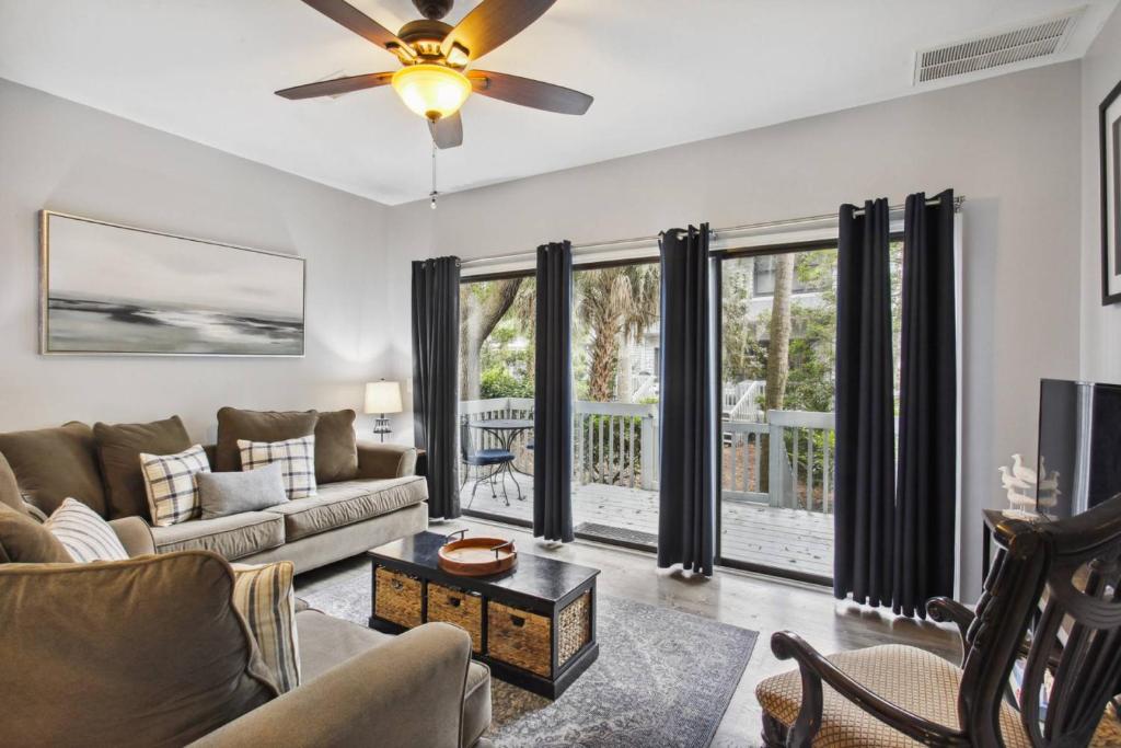 Starboard 66, Hilton Head Island