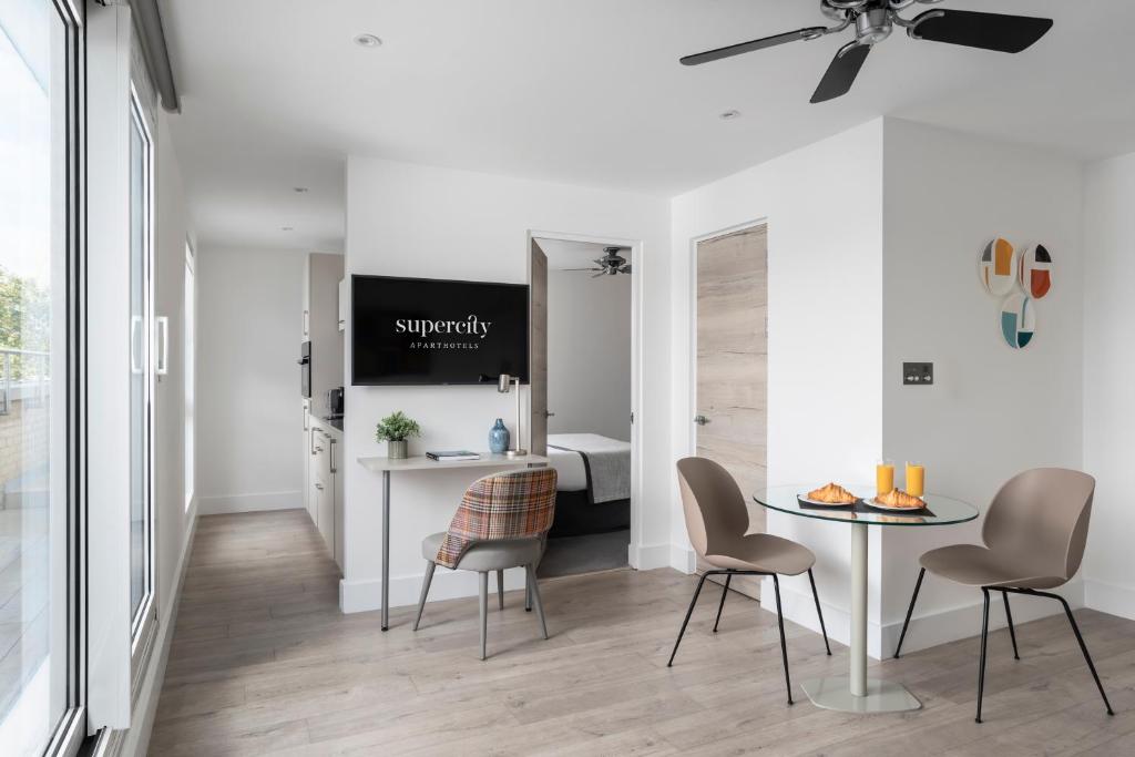 Facilities, Q Square by Supercity Aparthotels in Brighton and Hove