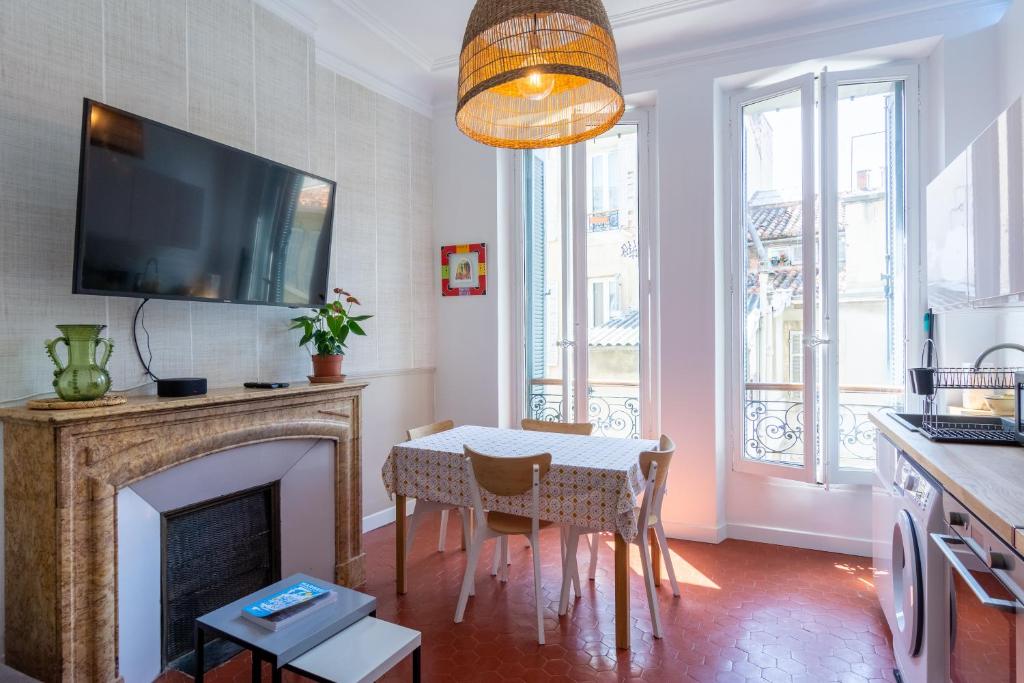 Appartement T4 cours Julien proche Vieux-Port - parking gratuit - 1