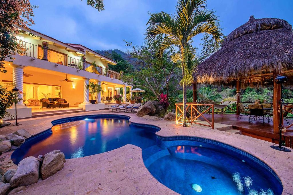 Treasure from the sea, Puerto Vallarta