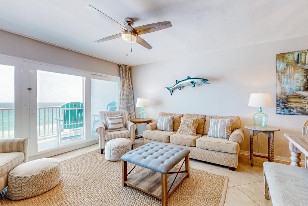 Playing Hooky, Unit 7012, Fort Walton Beach