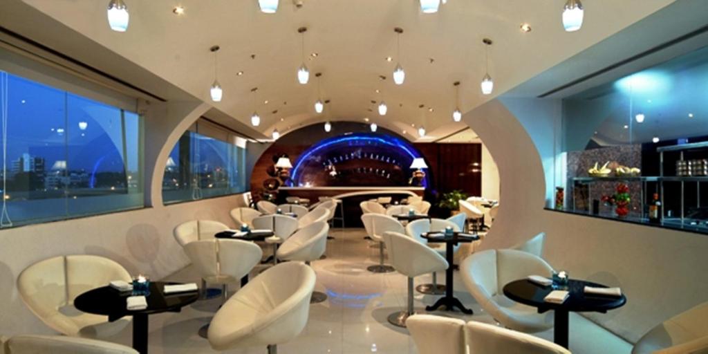 Bar/lounge, Fortune Park JP Celestial, Bengaluru - Member ITC Hotels' Group in Bangalore