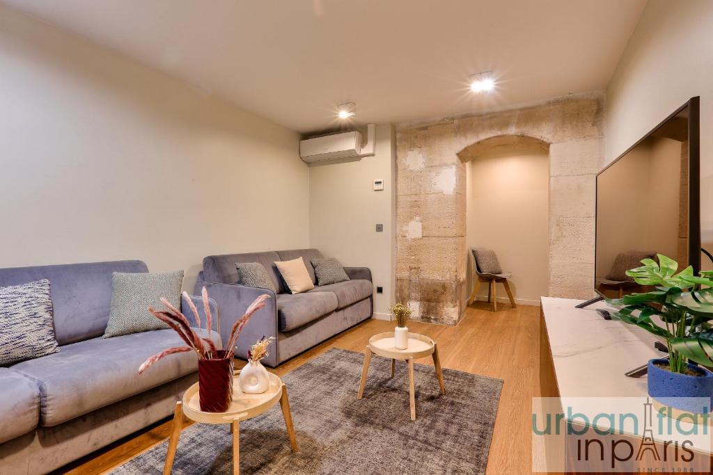 Urban Flat 77 - Sublime and Spacious Flat in Le Marais - 3