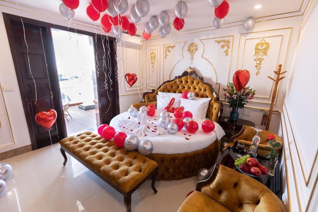 Royal Hotel Sai Đong - Long Bien