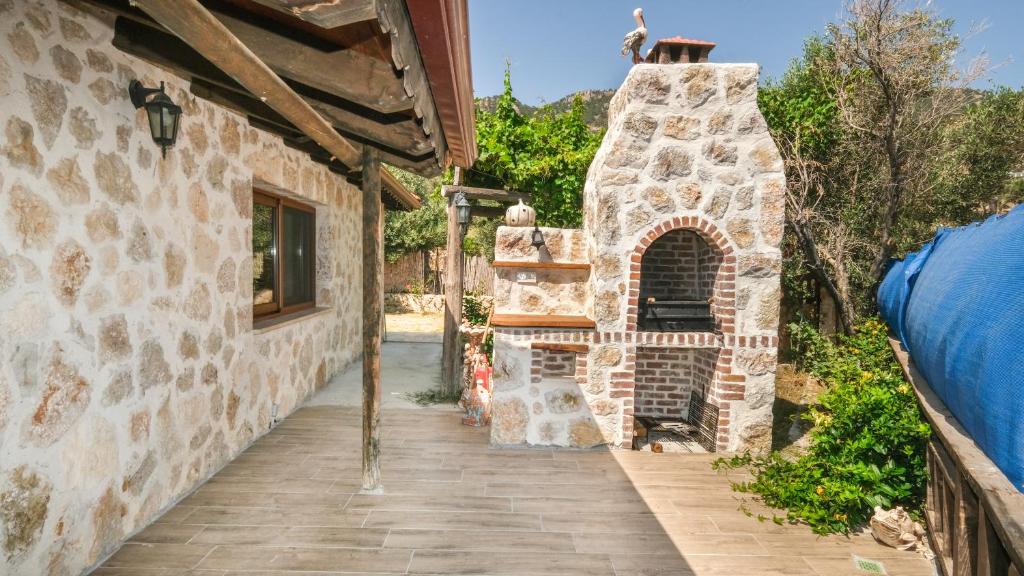 Likya House - Deniz ve Doga Manzaral Havuzlu 전경