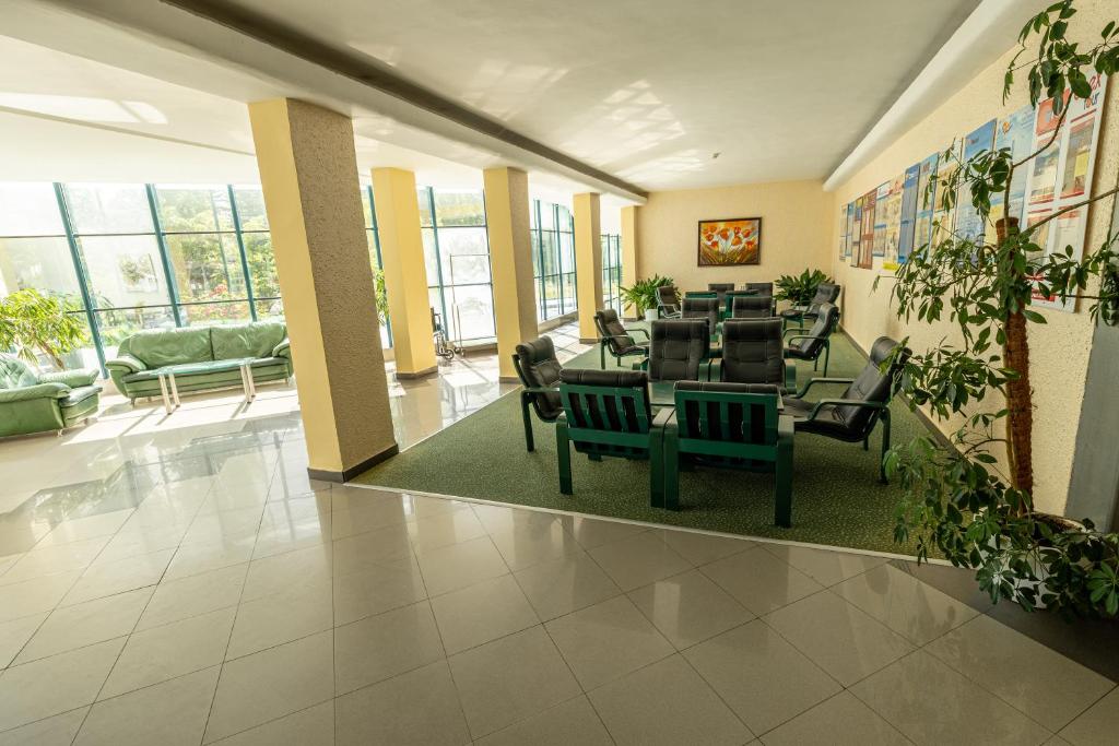 Hotel Slavyanski — Hotel building in Sunny Beach, Burgas Region